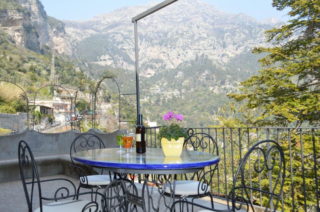 Apartment La Casarella - Stunning View *